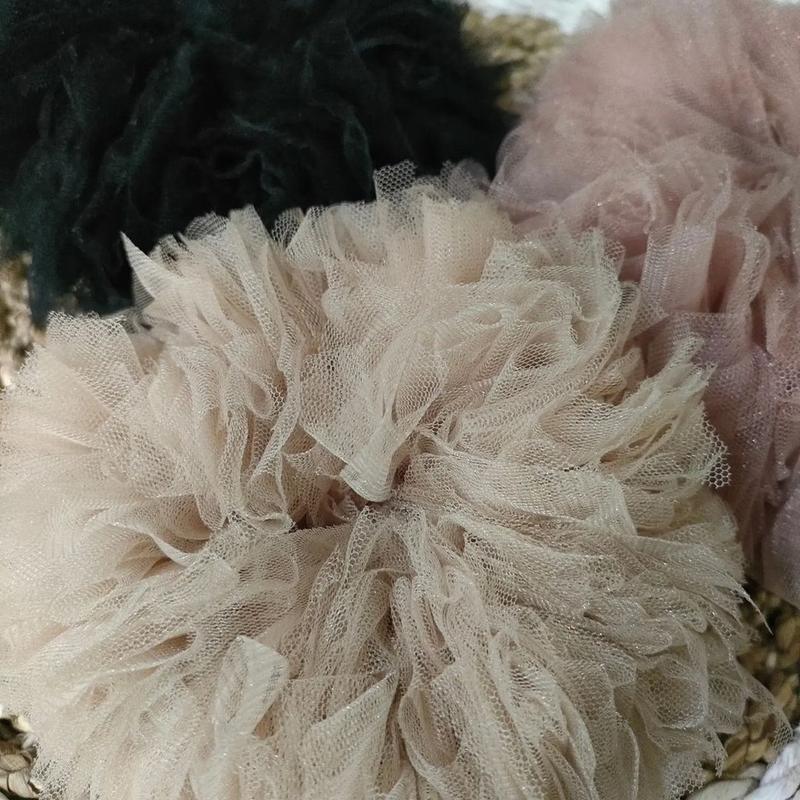 sepecial Special MEDIUM IKAT RAMBUT/SCRUNCHIE/CEPOL bahan berkualitas soft tule Premium Gread A 2