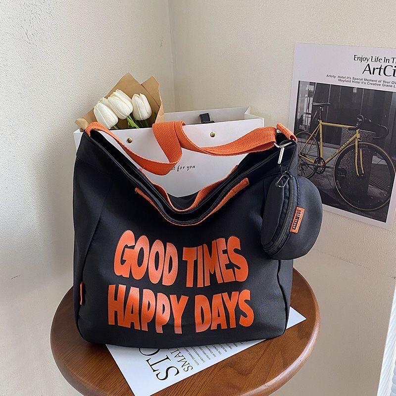 Product Introduction of Túi Đeo Chéo Happy Day Phối Phiên Bản Mới 1