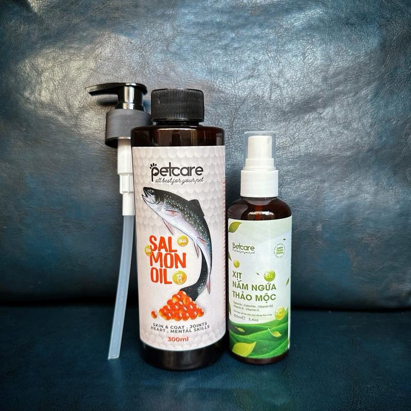 C8_Combo 1 Chai Dầu Cá Hồi 300ml + 1 Lọ Xịt Nấm Ngứa Thảo Mộc 100ml an toàn lành tính giúp dưỡng lông trị nấm ngứa giảm rụng lông dành cho Chó Mèo