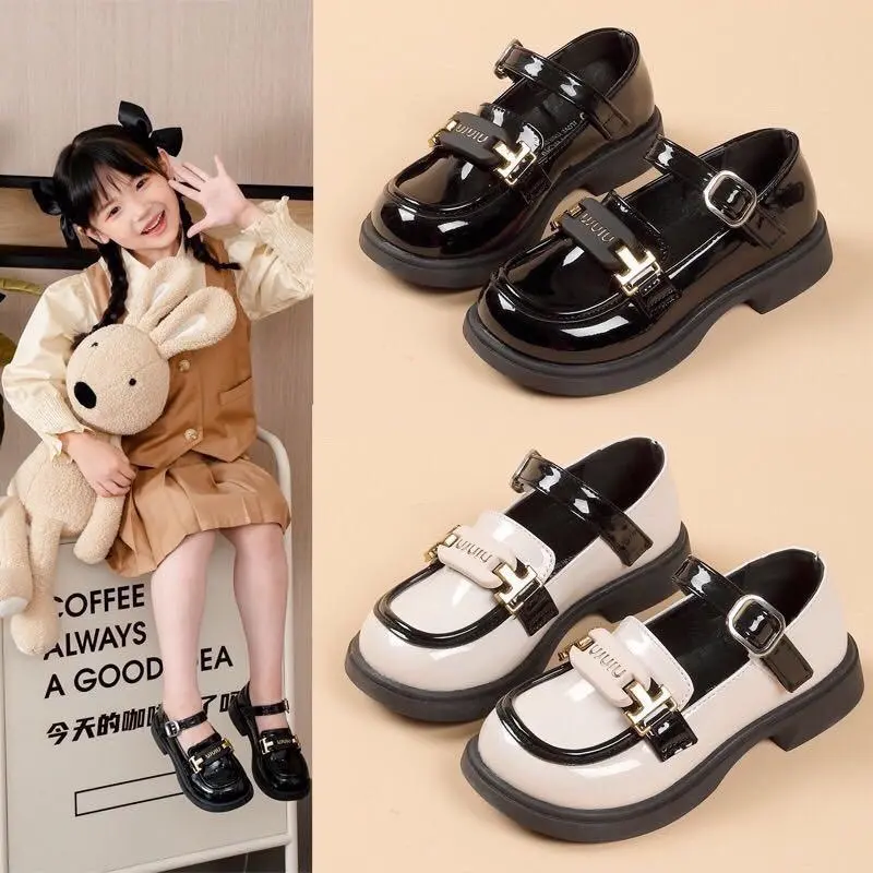 Giày Búp Bê Khoá MM(Phom Chuẩn ) Da Bóng Mềm Đế Nhẹ Dành Cho Bé Gái Từ 26-37 Mũi Tròn Quai Dán Dành Cho Mọi LứA Tuổi 2 màu Đen Và Kem Da Bóng giày 12 1