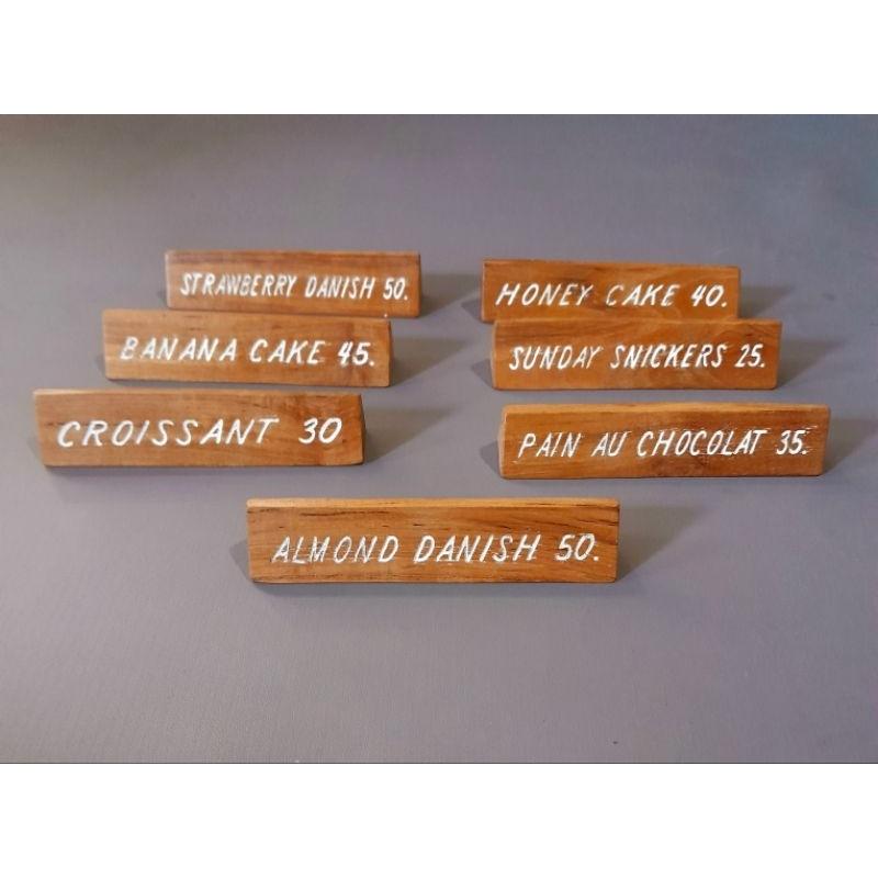 Stand meja nama roti kerajinan kayu jati free custom logo grafir - Shop ...