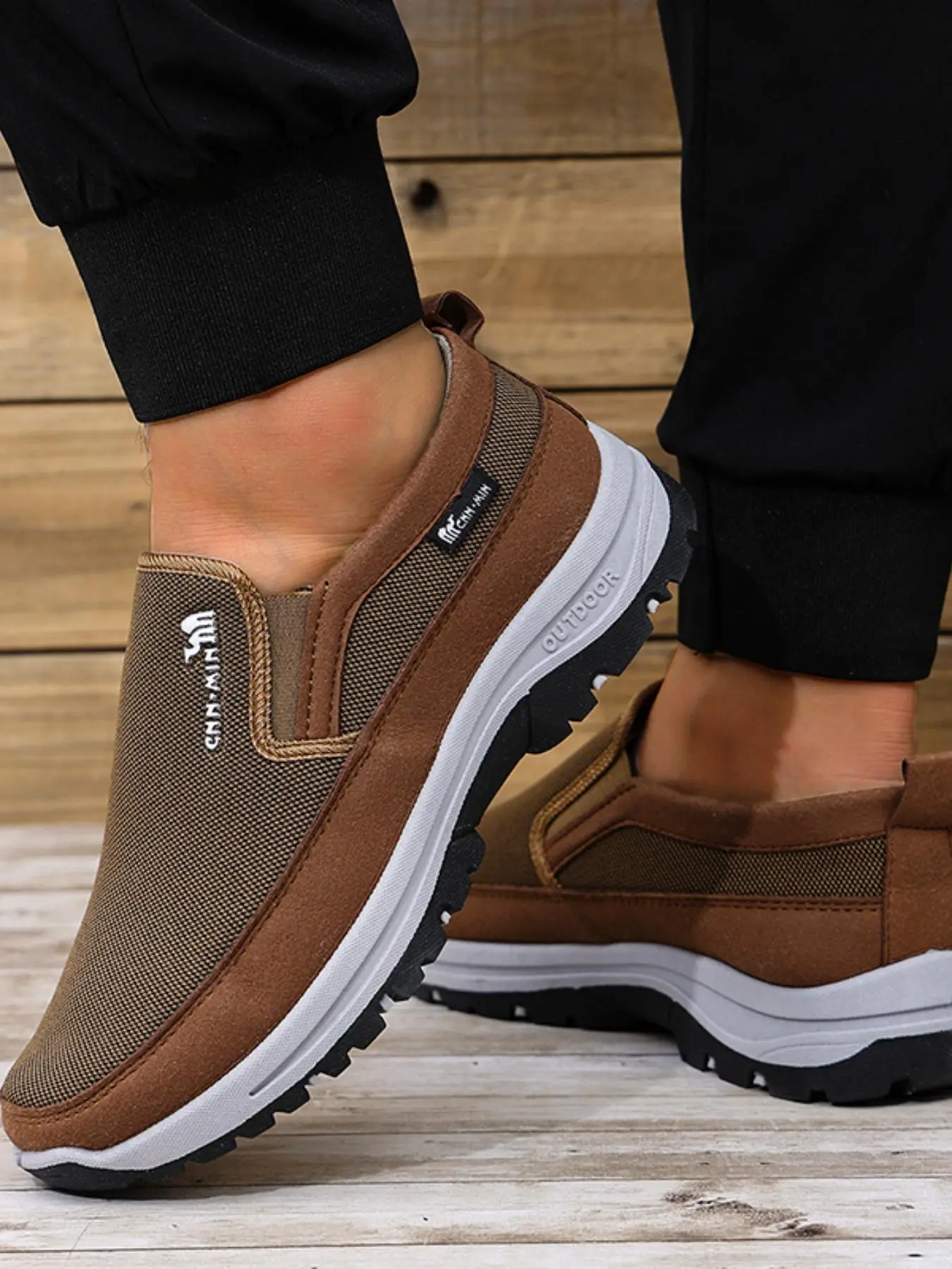 Men's Casual Breathable Mesh Sneakers, Comfortable Non-slip Sports Shoes, Fashionable Sneakers for Outdoor Activities, Trainer