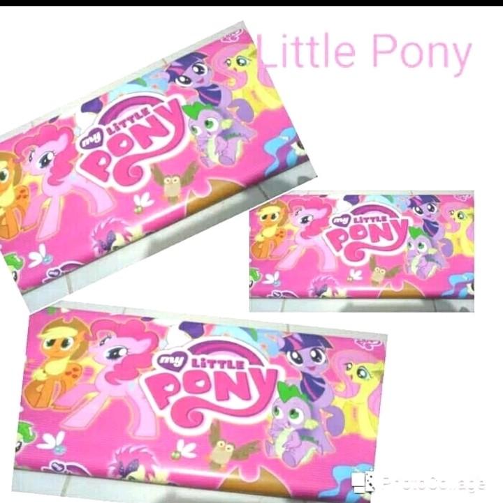 kertas kado mini mouse hello kitty kudapony tayo frozen sofia princess winnie the pooh barbie 2