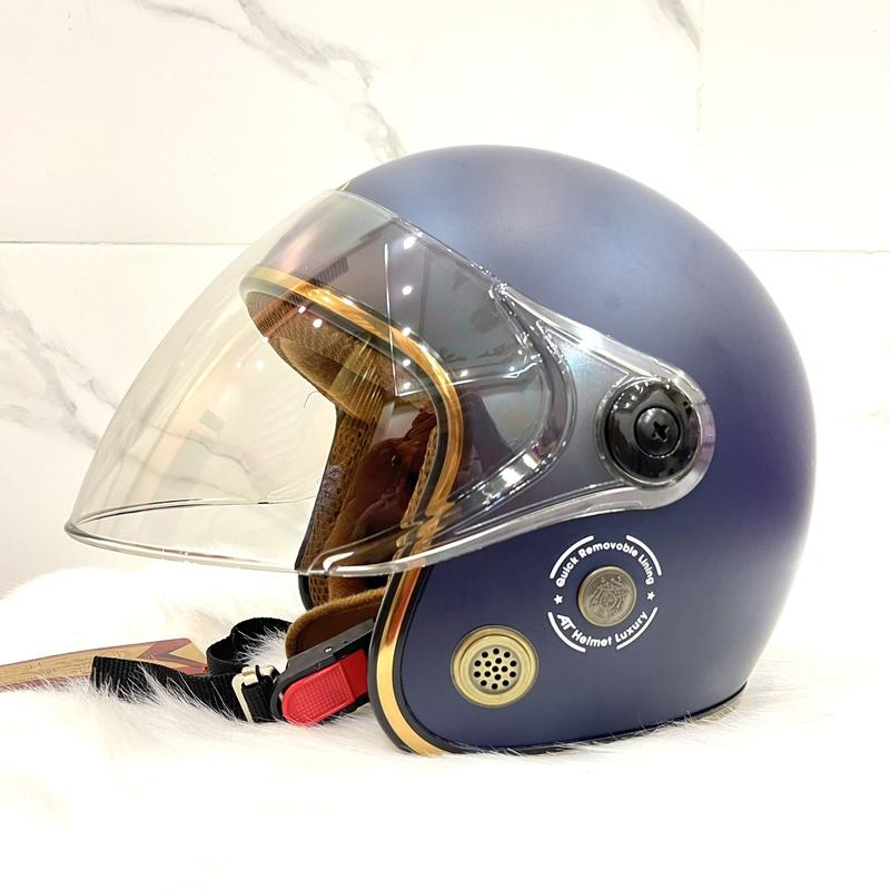 Mũ Bảo Hiểm 3/4 Viền Đồng Có Kính Chống Tia UV Đạt Chuẩn CR - Bảo Hành 12 Tháng