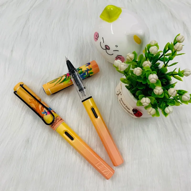 Bút 368 vỏ phong cảnh (thanh đậm) - Luyện chữ đẹp cho học sinh từ lớp 3 trở lên 5