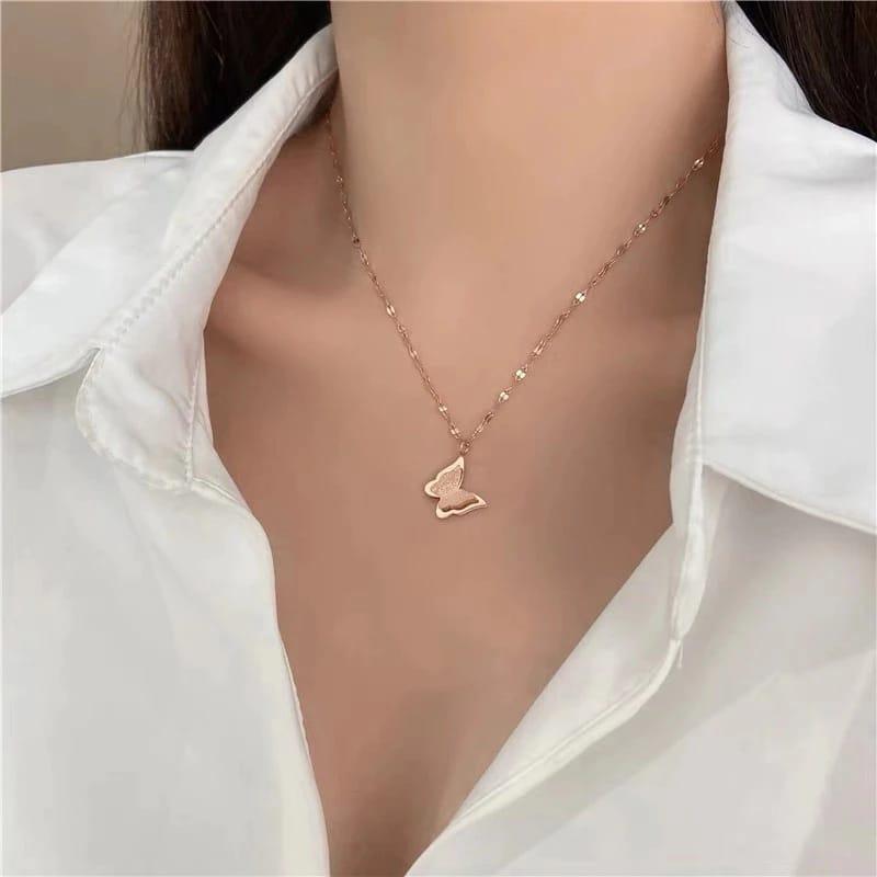 Kalung Wanita Aksesoris Fashion Titan Pecah Kopi Kupu Anti Karat Tidak Luntur Harian Titanium Kulit 3