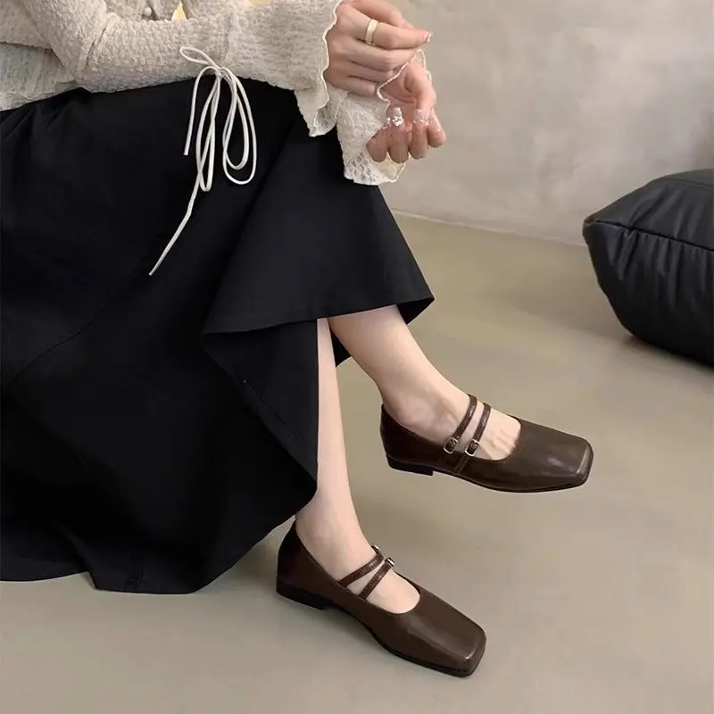 2024 New Flat Elegant Square Head Silver Single-Layer Shoes Women's Shallow Mouth French Style Shoes Classic Style Girl Walking Shoes Footwear Flatform