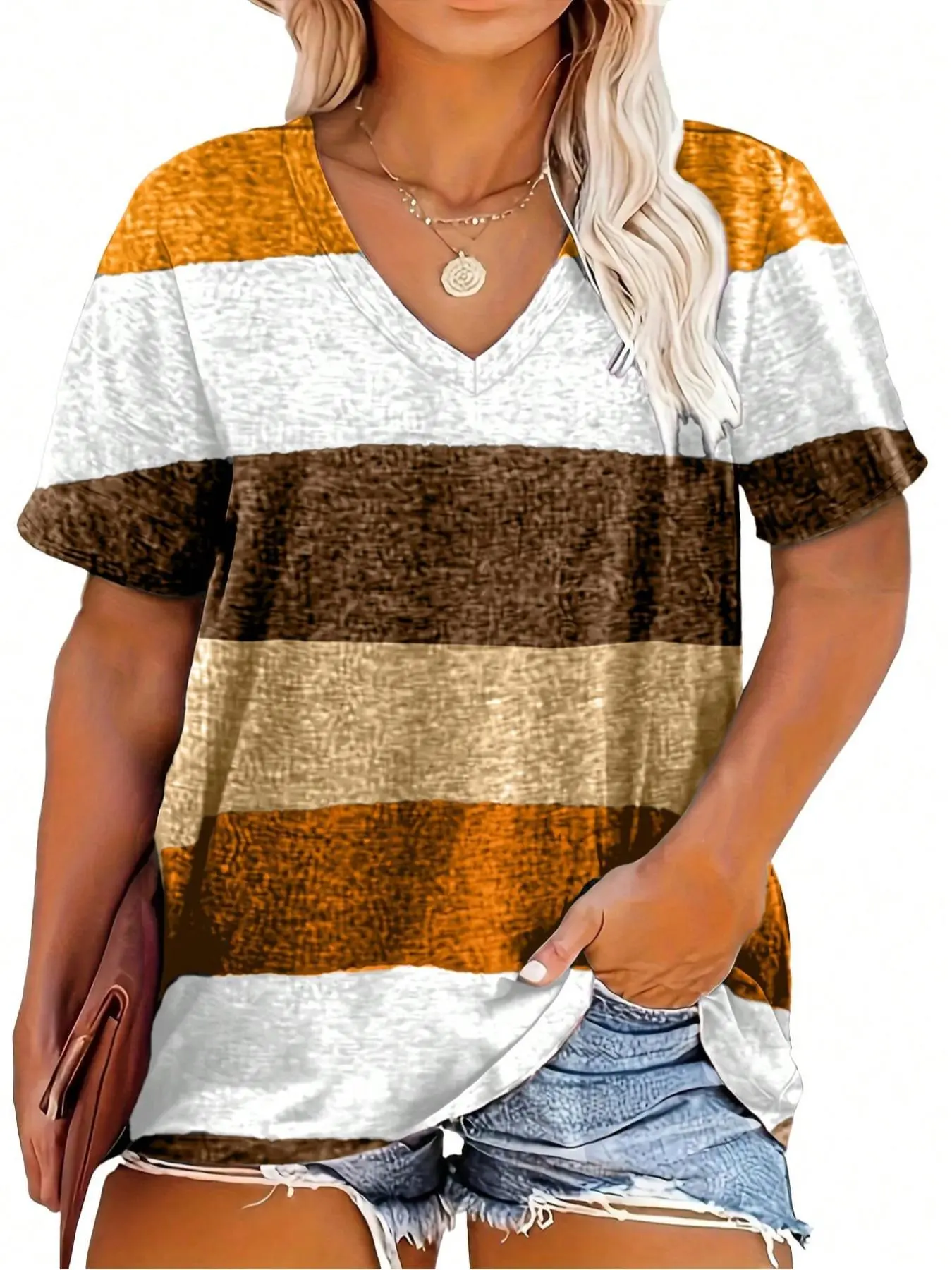 【Plus Size】 All Over Print V Neck Tee, Casual Short Sleeve T-shirt for Summer, Women's Plus Clothing for Daily Wear, Top