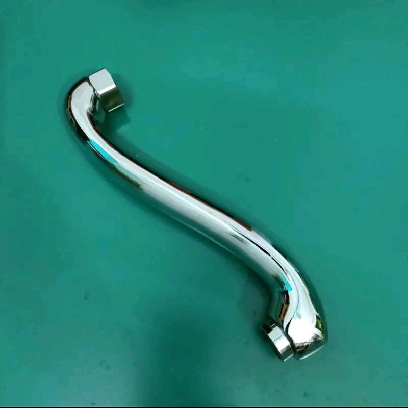 vòi gạt dưới củ rửa bát bắt tường đôi nóng lạnh chất lượng cao 0