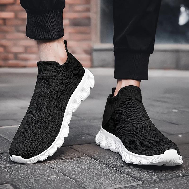 Customize Men Summer Casual Sports Sneakers Breathable Mesh Blank Super Lightweight Running Walking Shoes for Women Runner Trainers_voghion.com