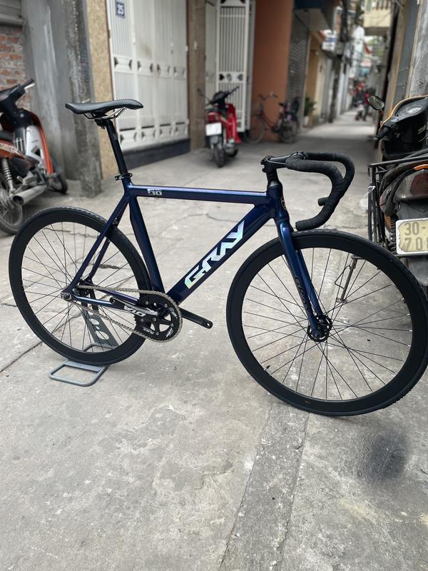  Gray F10 Xe đạp Fixed gear lắp ráp theo cấu hình cơ bản 
