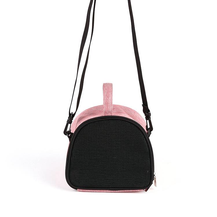 Product Introduction of Portable Small Pet Bag Hamster Honey Carriers Outgoing Bag Hedgehog One Shoulder Adjustable Breathable Carrying Bag mochilas 8