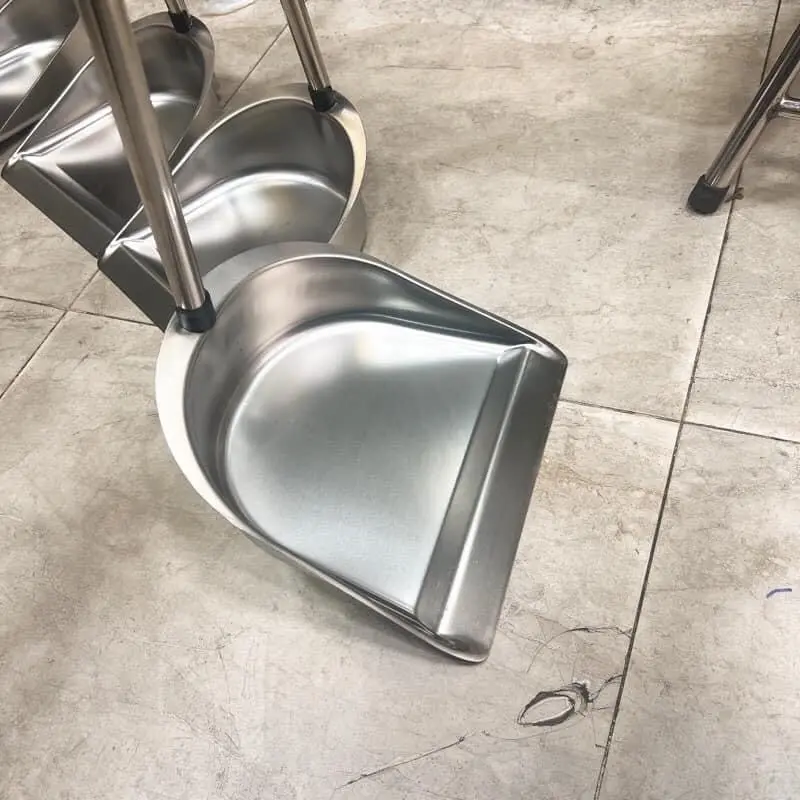 Ki Hốt Rác INOX Đồ Hốt Rác Cán Dài Dày Dặn Cứng Cáp Cao Cấp Chống Gỉ Sét Dụng Cụ Hốt Rác Khay Hốt Rác 1