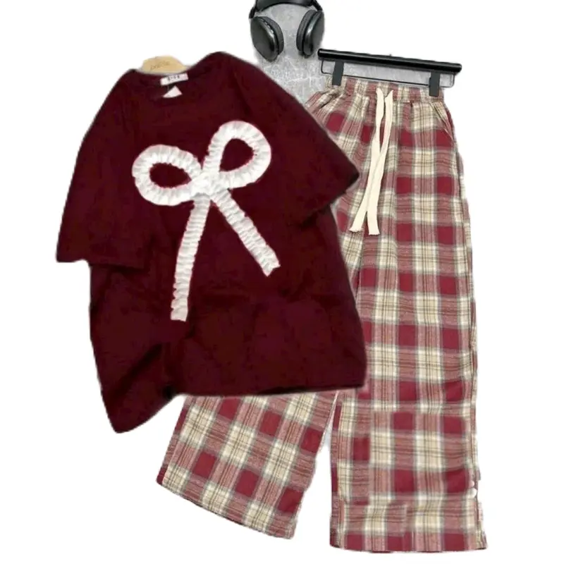 Sét bộ đồ quần ống rộng kẻ họa tiết CARO đỏ + kèm áo phông phom rộng tay lỡ chất cotton hình nơ rúm ĐỎ- tùng lâm 99 0