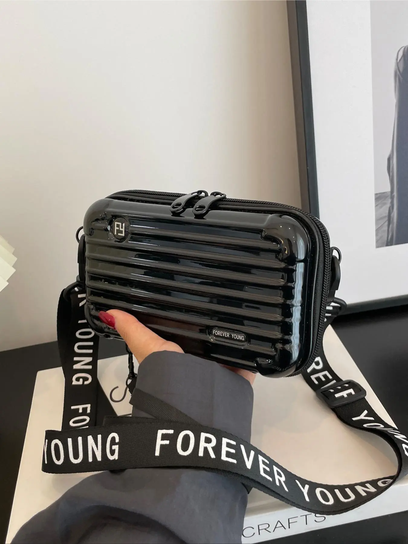Fashionable Letter Pattern Strap PVC Purse Crossbody Bag for Christmas Gift, Casual Solid Color Lux Bag, Travel Storage Bag for Women, Waterproof Portable Box Bag, Beach Bag, Travel Accessories