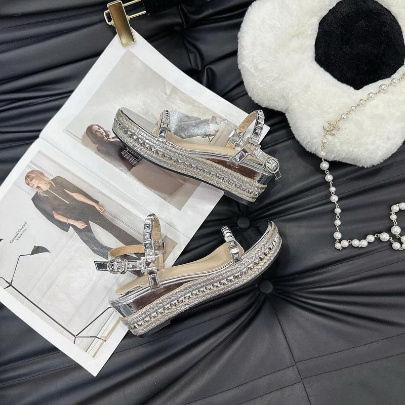 Sandal cao gót nữ đế xuồng quai đinh tán phối cói hàng QCCC