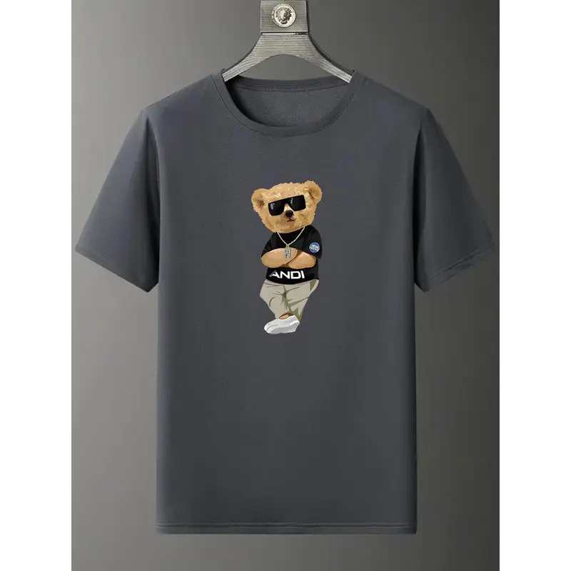 Kaos Penunjuk Arah Creative Cartoon Bear Graphic Print Crew Neck Short Sleeve T-shirt For Men, Breathable Comfy Summer Tops For Daily Wear Work Out And Vacation Resorts kaos  penunjuk 5