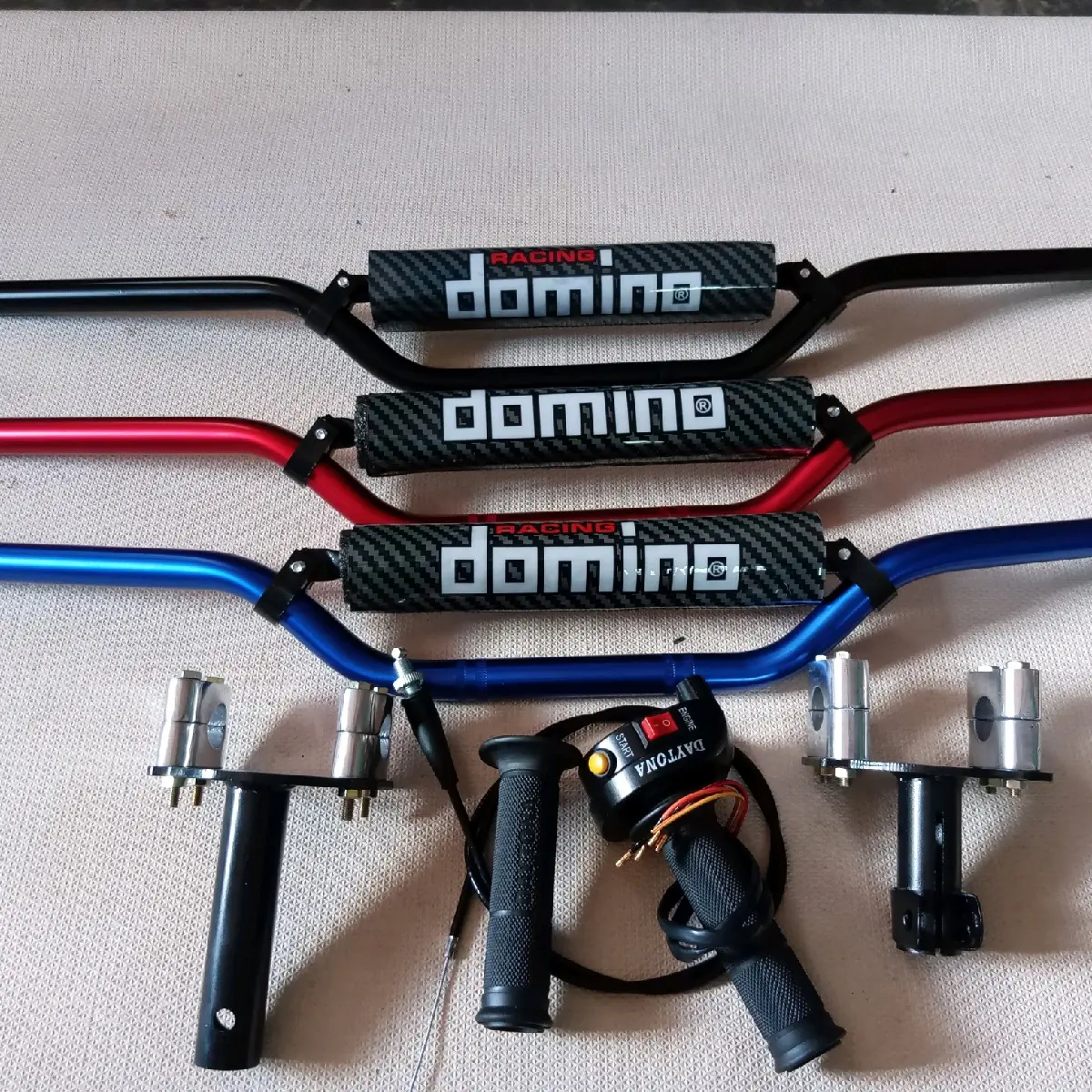 paketan stang trail bahan alloy.adavator stang.gasspontan 2 tombol Motor