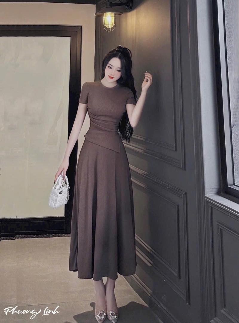 Product Introduction of Sét váy tăm lạnh tà chéo dáng dài đủ màu 1