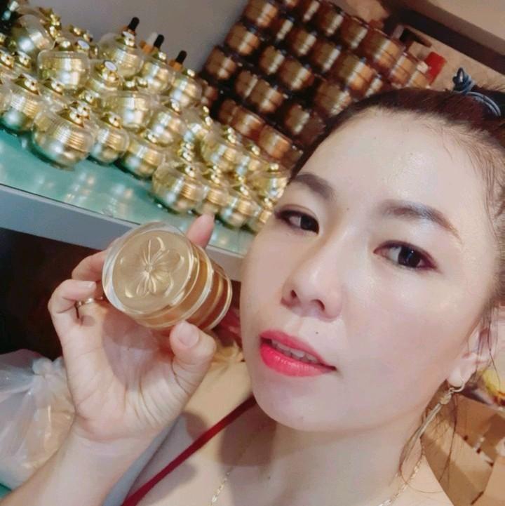 kem tái tạo hồng sâm hô trơ ,mờ thâm, xạm.. Làm Đẹp Da 2