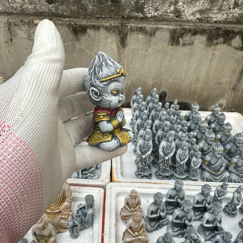 Tượng tôn ngộ không 8cm. Trang trí hồ cá thuỷ sinh , bán cạn , thác nước , non bộ , thác khói trầm hương, tiểu cảnh,terrarium... 1