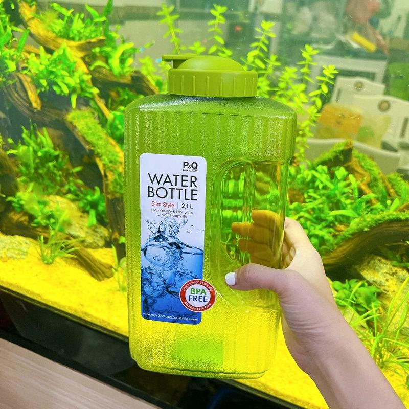 BÌNH ĐỰNG NƯỚC Lock & Lock Màu xanh 2L1