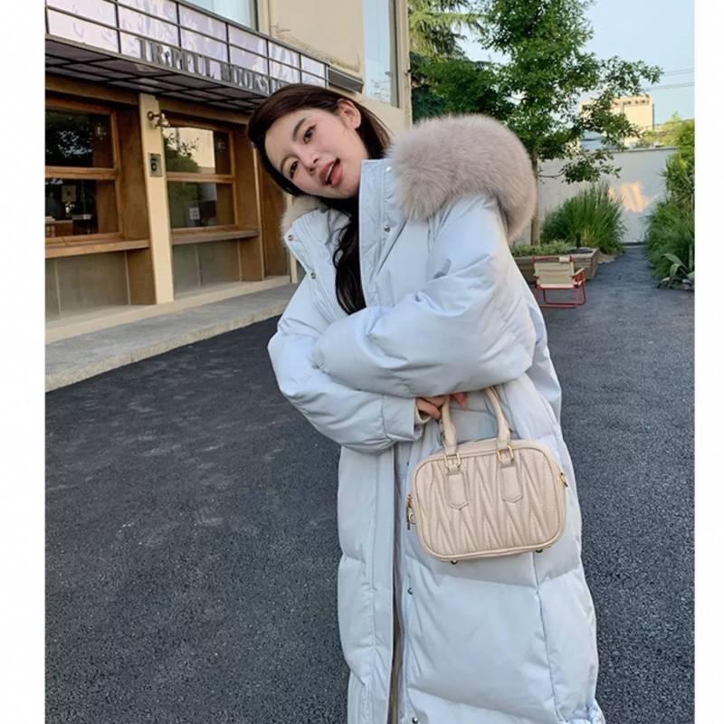 Áo phao lông vũ dáng dài mũ lông 2 túi trước Nữ Top Jacket Women