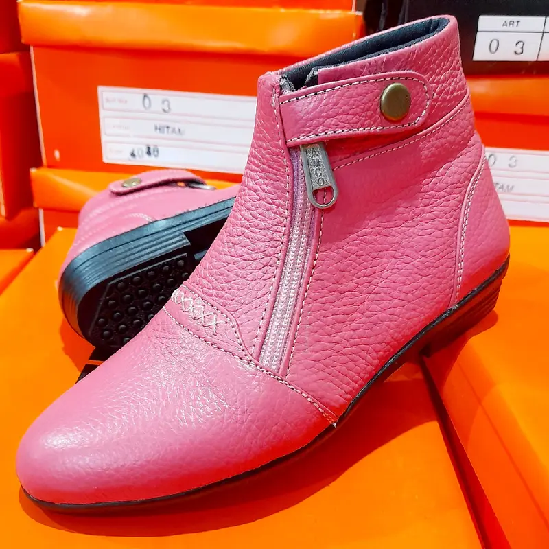 sepatu anak perempuan asli kulit sapi super lembut anti kadar model boots flet D205 2