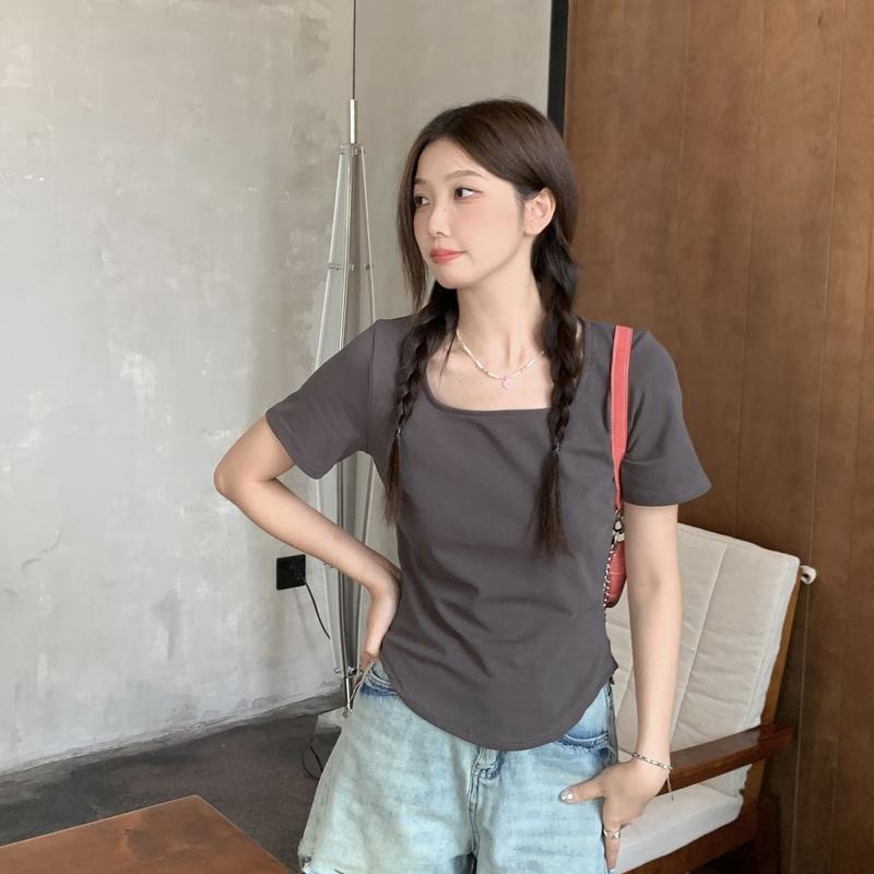 Product Introduction of [2098 Favorites] Regular Shoulder Short Sleeve T-Shirt for Women, Square Neck Top, Summer Plus Size, Regular Shoulder, Tummy Concealing, Slimming, Curved Design Top 21