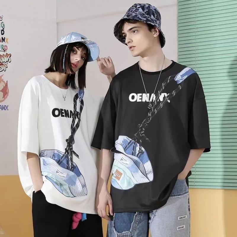 Product Introduction of Áo Thun Ngắn Tay Có Túi, TikTok Cùng Phong Cách, Ins Túi Trang Điểm, Túi Quần Áo Có Khóa Kéo, Thích Hợp Cho Các Cặp Đôi, Mũ Chậu, Mũ In Hình, Áo Thun Có Túi, Cho Bé Trai Và Bé Gái, [Tại Chỗ] 0