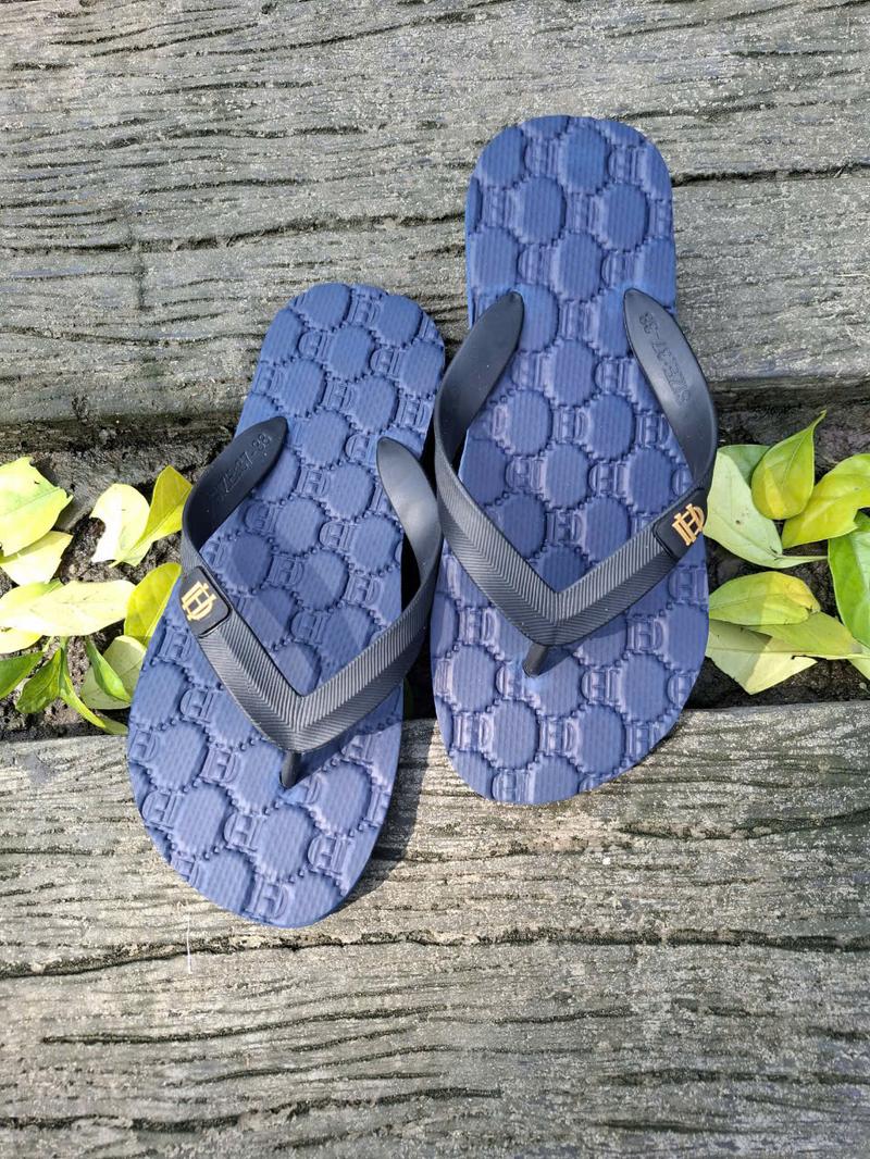 Product Introduction of Dép Kẹp Nam Đế Hoa Văn Cao Su Dẻo Mềm Size 38-43 - Đế Bằng 14