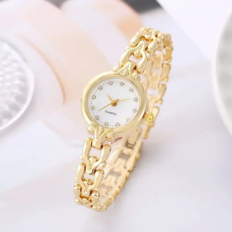 Foreign Trade New Fashion Elegant Ladies Spot Drill Literal Watch Simple Mori Girl Style Female Student Quartz Small Bracelet Watch