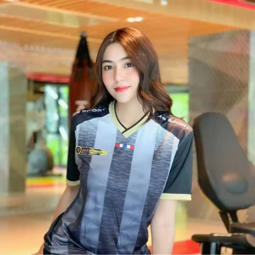 ***ลดราคา*** เสื้อฟุตบอล เสื้อกีฬาคอวี  ผ้าไมโครแท้พิมพ์ลาย 4SEA เนื้อผ้านิ่มใส่สบาย ซับเหงื่อ 4S/8 เสื้อกีฬาสวยๆ เสื้อวิ่ง