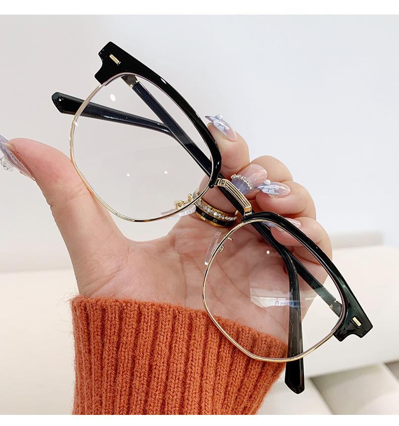 Product Introduction of New Retro Personalized Eyebrow Frame Men's Business Leisure Trend Half Frame Female Anti Blue Light Glasses Plain Glasses for Bare Face 7