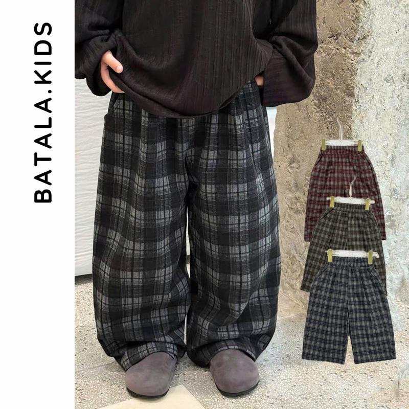  Quần dài thu đông cho bé Batala kids QUẦN SUÔNG DẠ KẺ CARO 3 MÀU THAN NÂU ĐỎ 