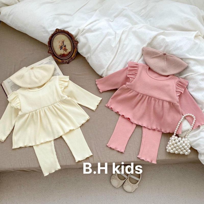 Bộ quần áo dài tay KHÔNG KÈM MŨ , họa tiết trơn, cánh tay bèo cho bé gái size 6-16kg