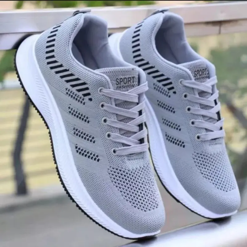 SEPATU PRIA DAN WANITA KEKINIAN SEPATU SPORT SEPATU RUNNING SEPATU SNEAKERS BEST FASHION TRENDY SEPATU KASUAL Olahraga Casual Shoes Kerja Hitam 1