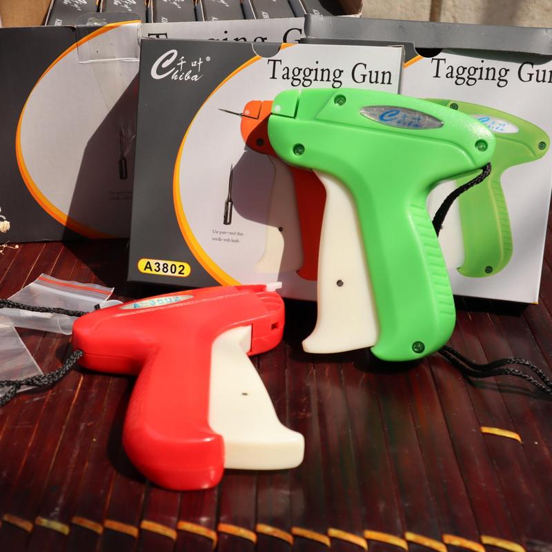 Máy bắn mác quần áo (k kèm dây), dây đạn nhựa chuyên dụng, ti xỏ mác quần áo