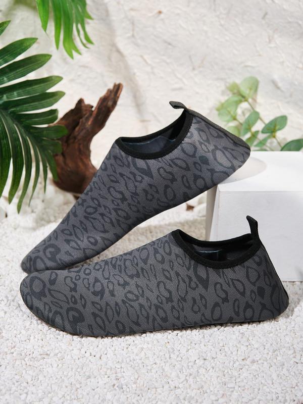 Men's Random All Over Print Slip On River Trekking Shoes, Sporty Comfortable Non-slip Quick Drying Shoes, 2024 Summer Water Shoes Aqua Shoes, Sports Shoes for Beach Outdoor Activities 0