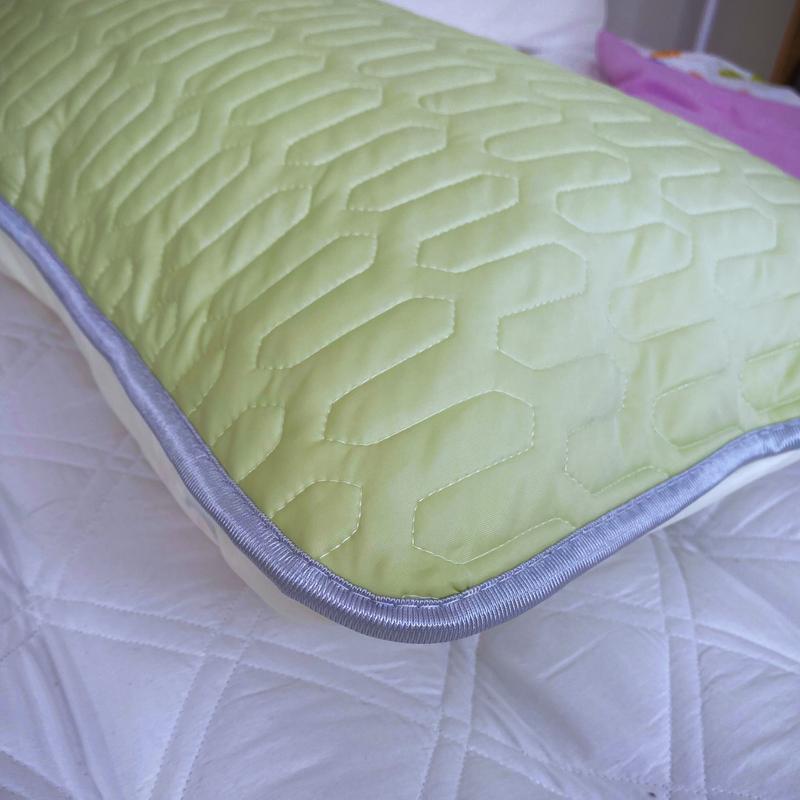 Combo 2 vỏ gối cao su non mát lạnh kích thước 48x74cm may viền họa tiết dễ thương