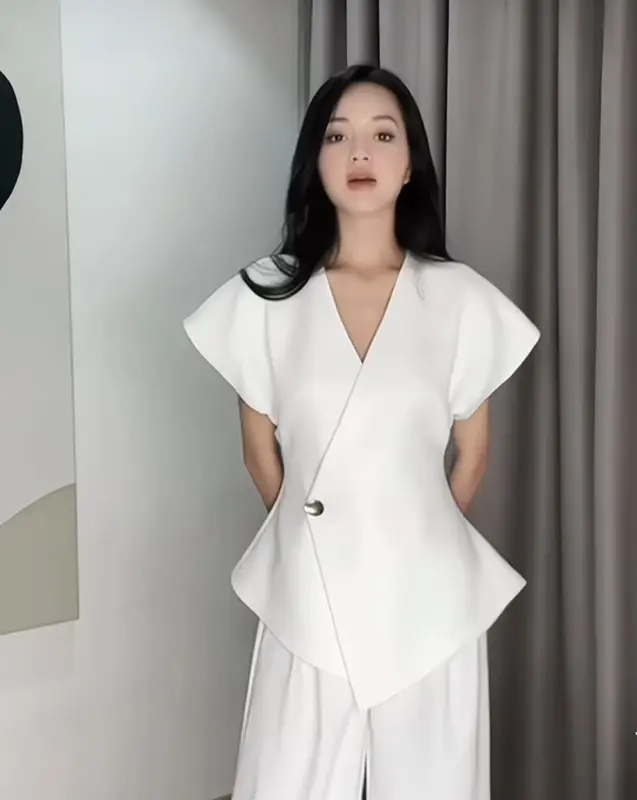 Áo chờm tay vạt chéo cúc vàng Nữ 2 - ECLIPSE CLOTHING 3