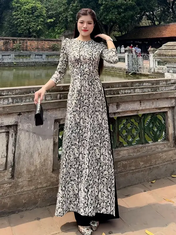 Áo dài hoa sao, hoa nhí đen cổ tròn, tay phồng thanh lịch - Áo dài Nữ dáng truyền thống - Mã HN05 2