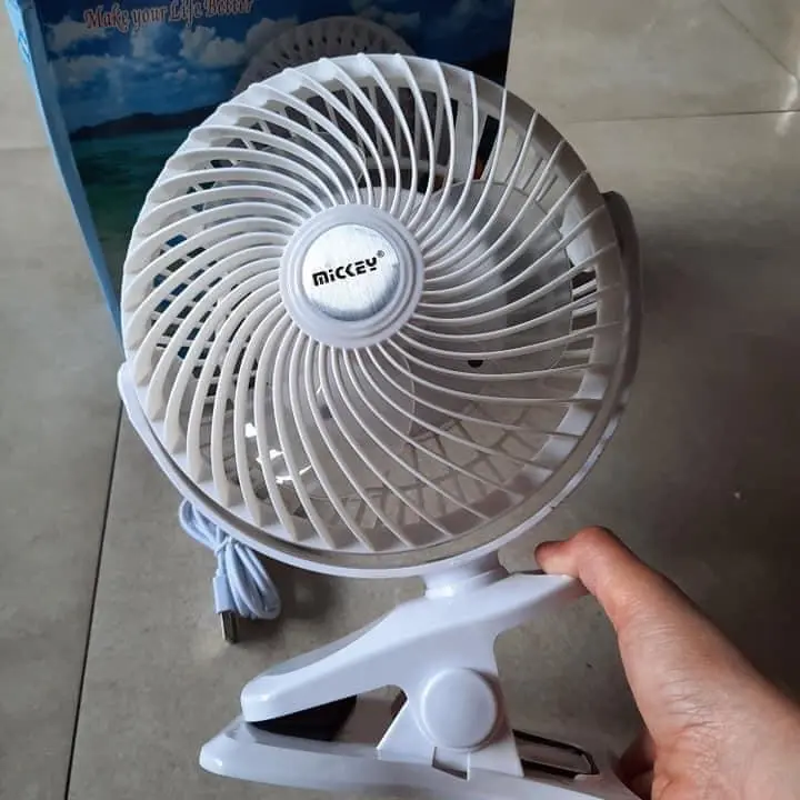 Quạt kẹp tích điện mikey Bảo hành của nhà sản xuất 2