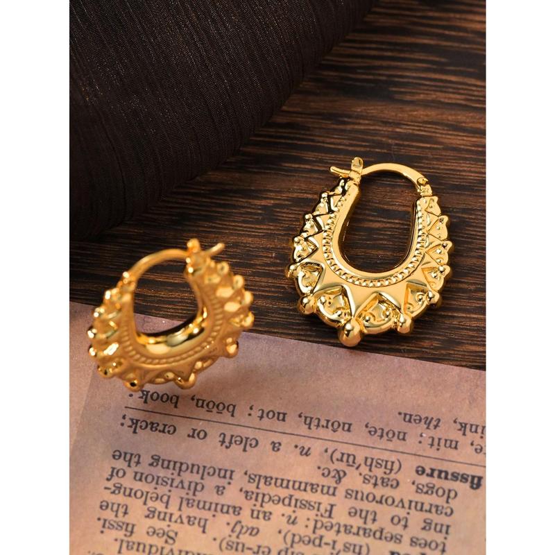 1 Pair 18k Gold Plated Stainless Steel Vintage Crown Horseshoe Earrings Fashion Simple Non Fading Women's Earrings Can Be Given As A Gift To Friends, Colleagues And Mothers 4