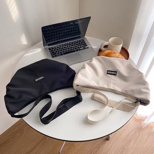 กระเป๋าสะพายไหล่ สะพายข้าง ผ้าไนล่อน ถุงร่อซู้ลหญิง ขนมปังเกี๊ยว กระเป๋าใต้วงแขนไหล่ข้างหนึ่ง