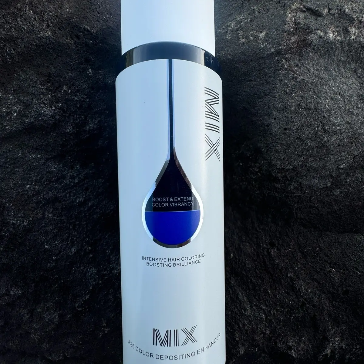 Mix blu chai 480ml .thuộc dạng màu nước mùi dễ chịu  Cách dùng tóc  có nền có thể  pha cùng nước  hoặc hấp  dầu ..hoặc  kết hợp  dập  định hình, Màu lâu phai và bóc tách dễ ..sản phẩm co thể kết hợp pha với màu mục tiêu .mix 5% đến 10% hoặc hơn .muốn màu