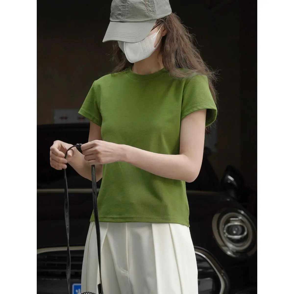 Summer round neck solid color simple ladies design sense green top