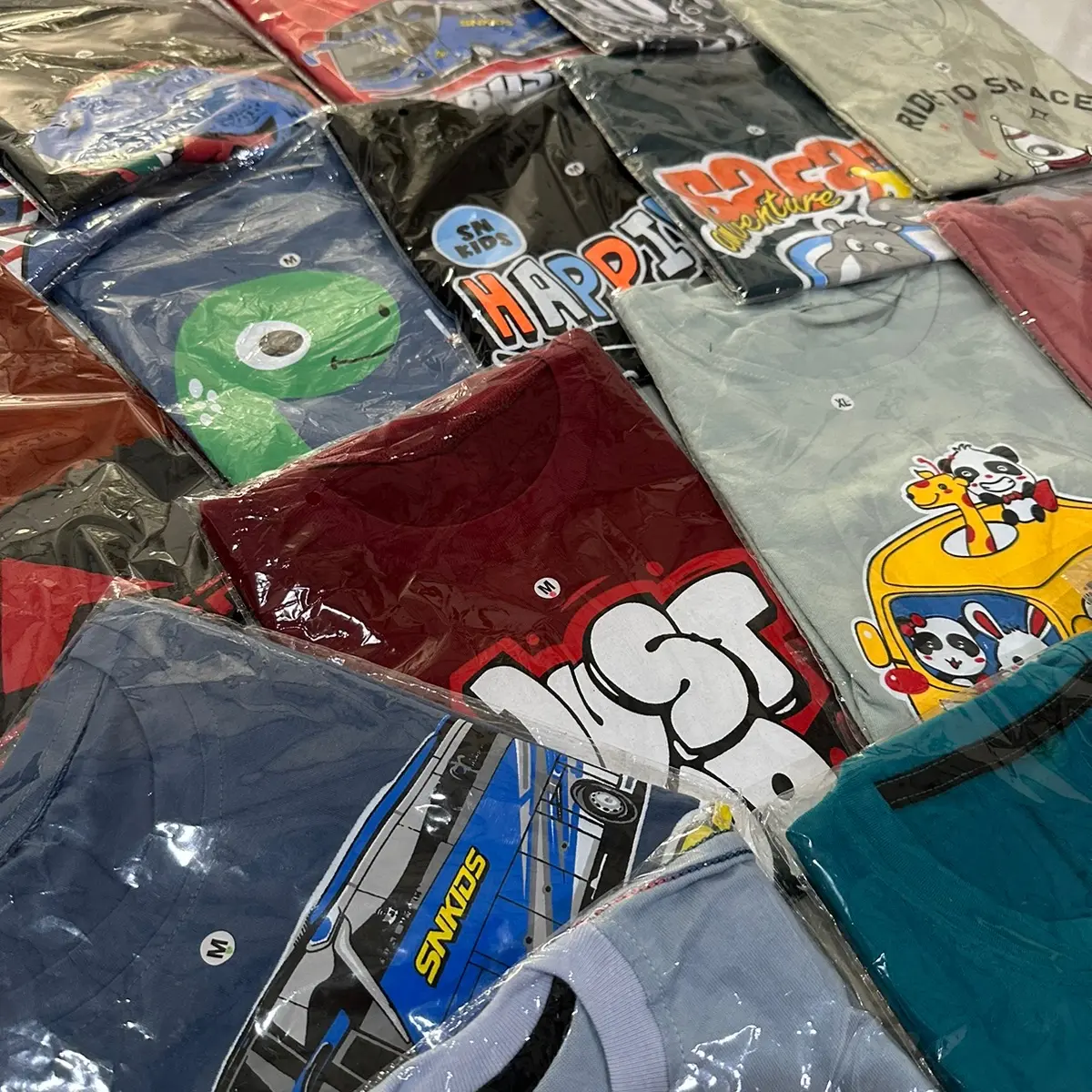 Kaos anak ecer random warna dan motif bahan combed Fashion