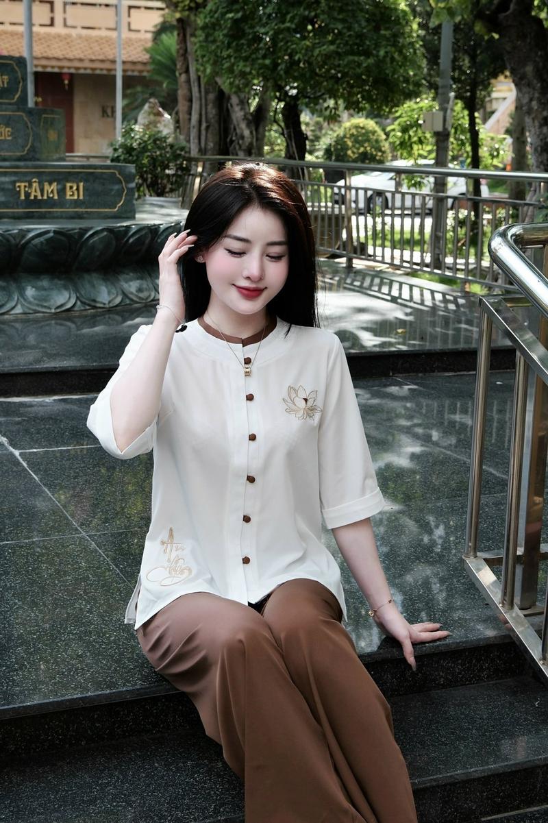 Product Introduction of Bộ pháp phục lụa trượt thêu An siêu xinh 6