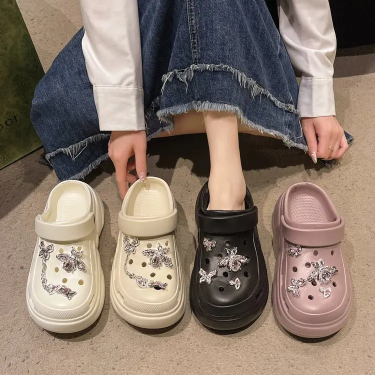 Thick-Soled Clogs for Women, Summer Outdoor Wear 2025 New Style, Non-Slip, Odor-Resistant, Beach Height-Increasing, Comfortable Sandals for Women
